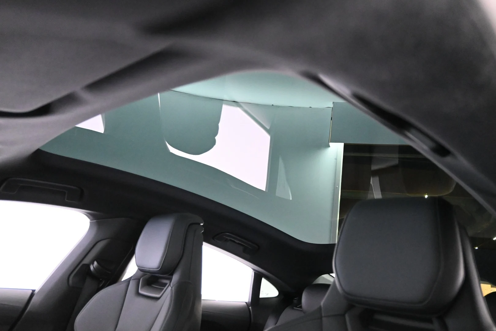 Car Image - 7btMBjPlvkDXS2skWg8tVs