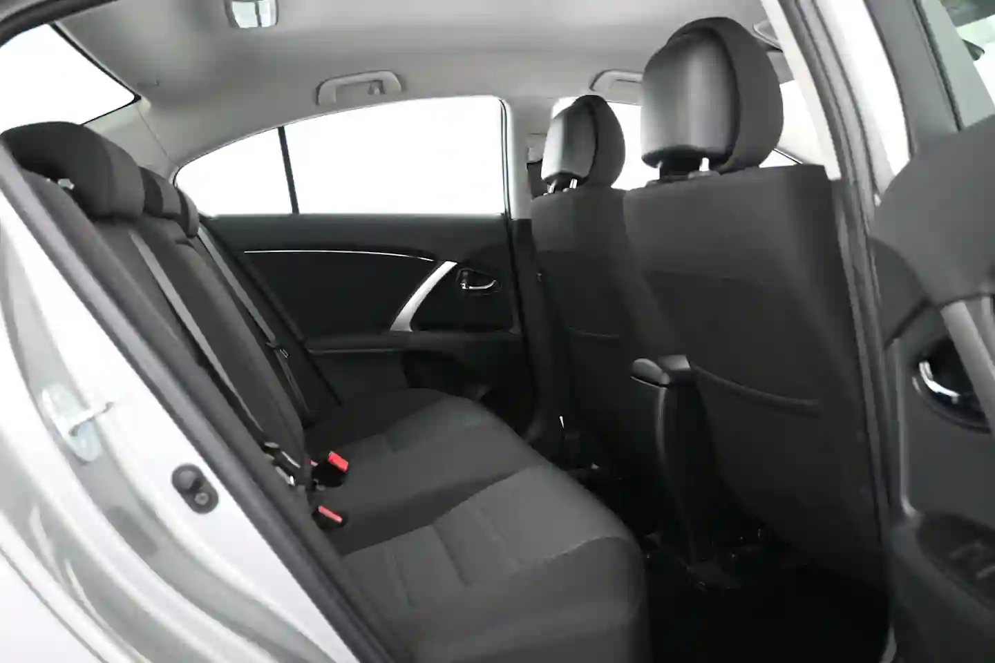 Car Image - 45VGcoE3J4cHOah2K0YQlv