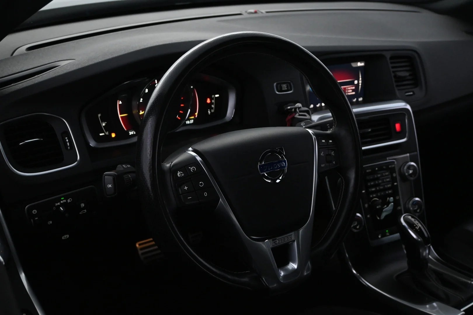 Car Image - 1gdjSpBTpTvwF5Wq0cFvQs