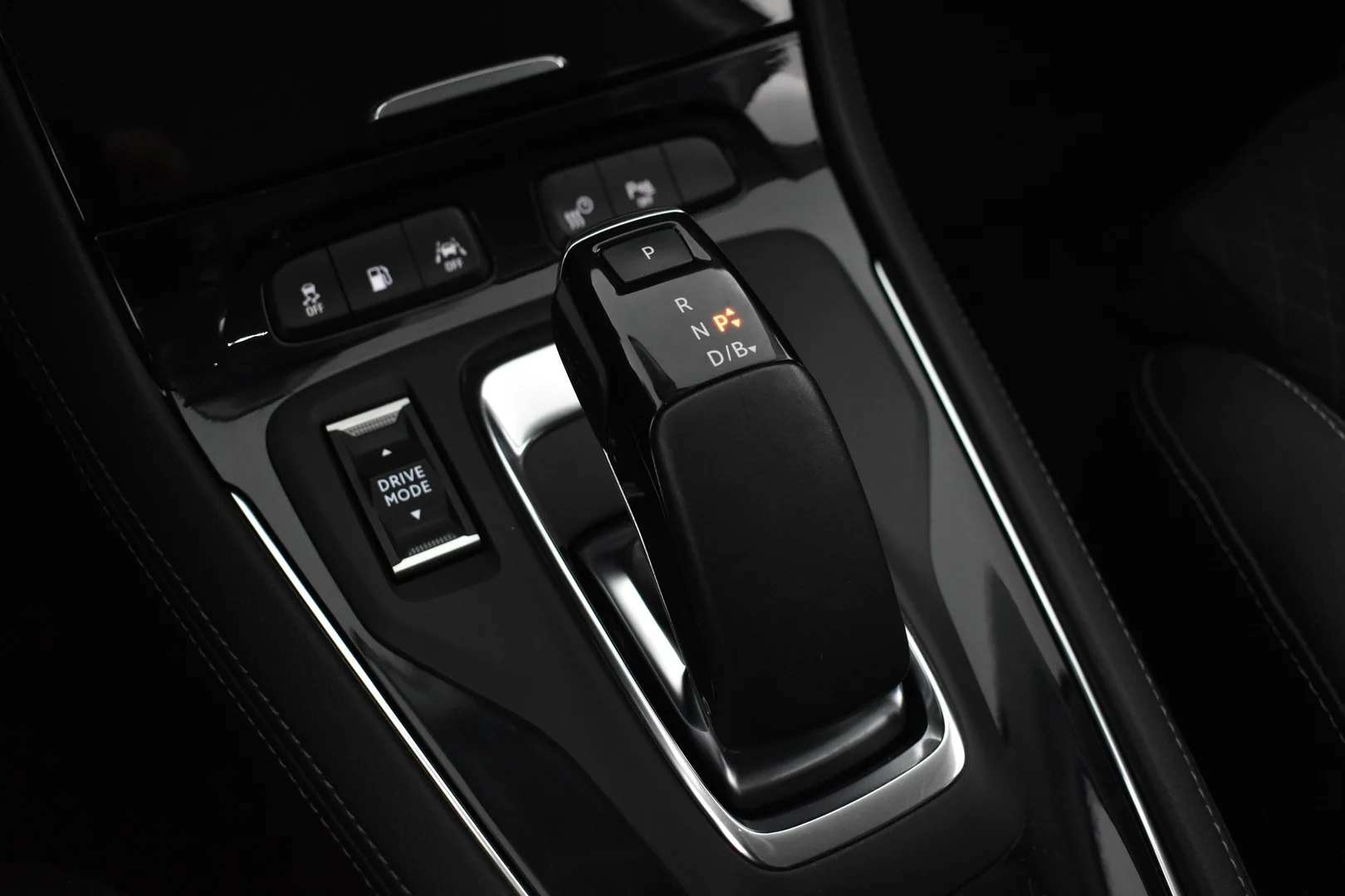 Car Image - 7KiQjODZwlHsdZtUILsuJz