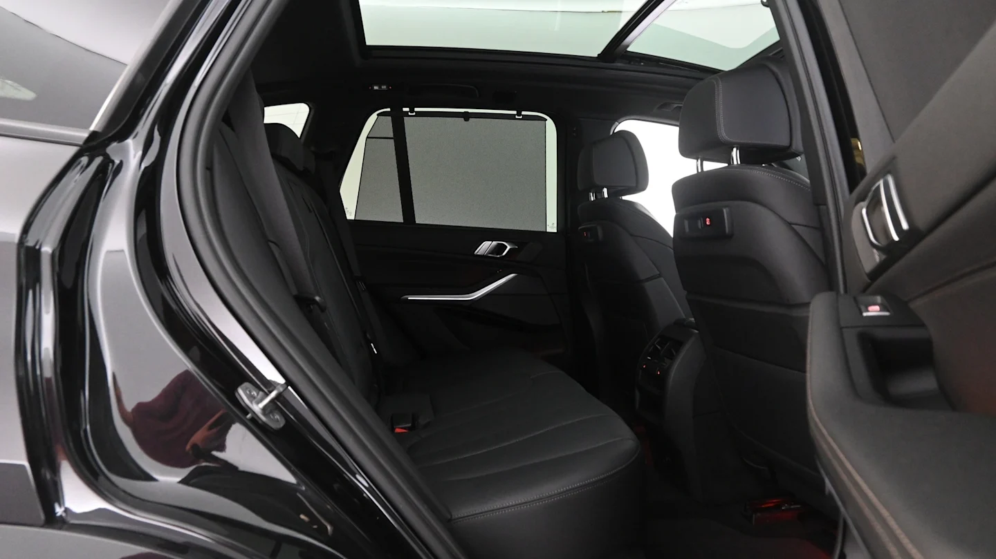 Car Image - 3ijuNtmxH71LSw5yiGF2UD