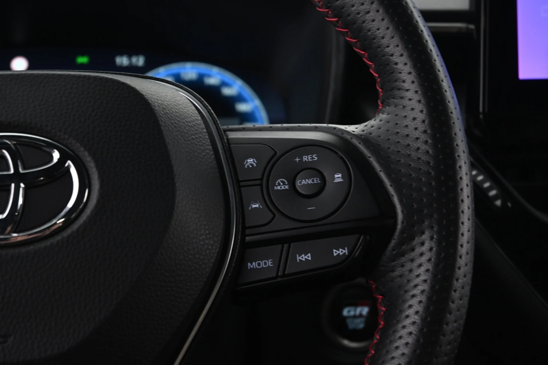 Car Image - 6UC5M8OdntKQ0opkGJZUSx