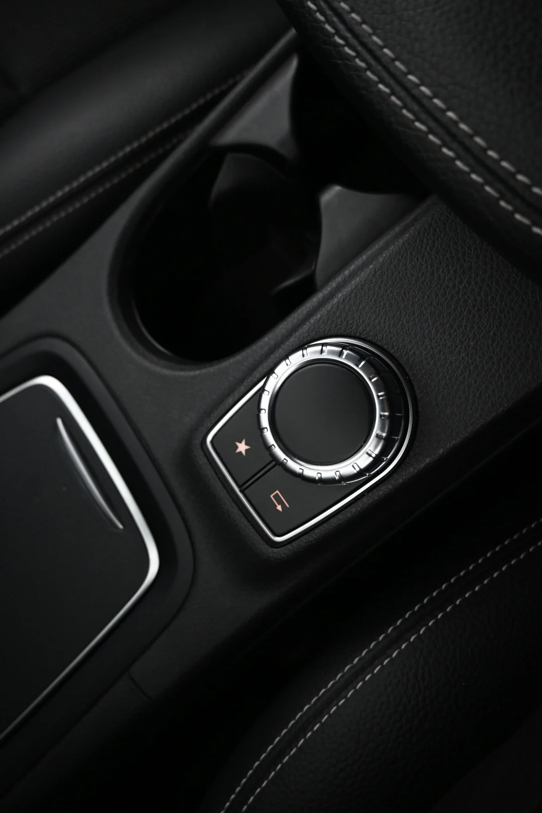 Car Image - 2ndU8Gsm1bYZNgCxwOZii3