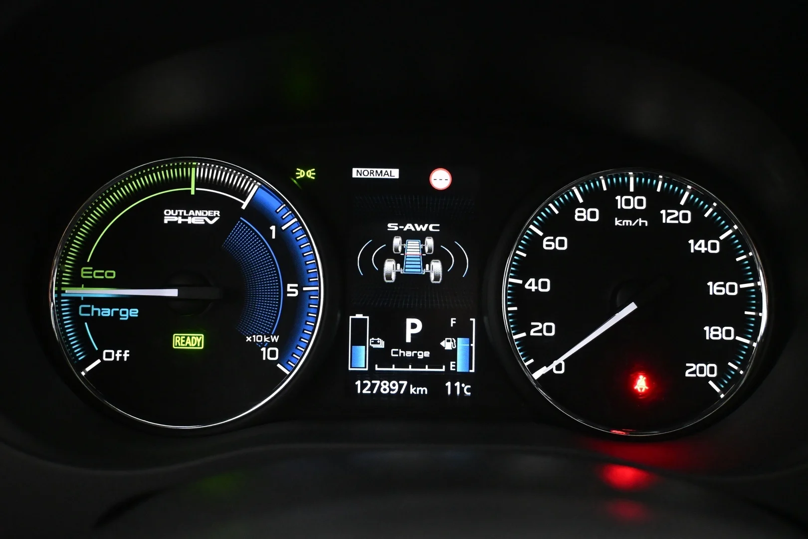 Car Image - 43TnZEfT8g3O7r9x4rxdUV
