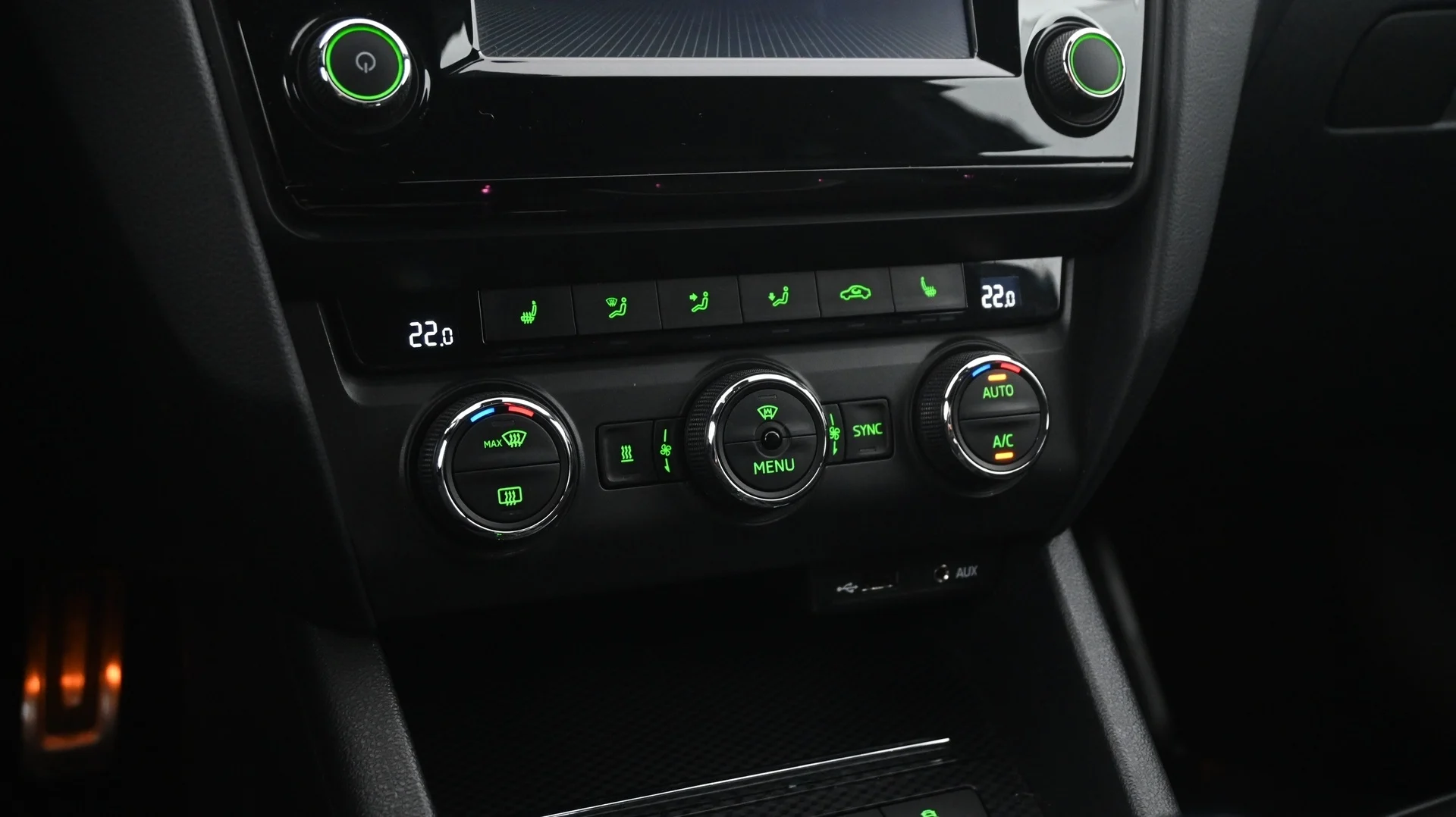 Car Image - 6RiAe7ybm7K2IzxxvSXN7u
