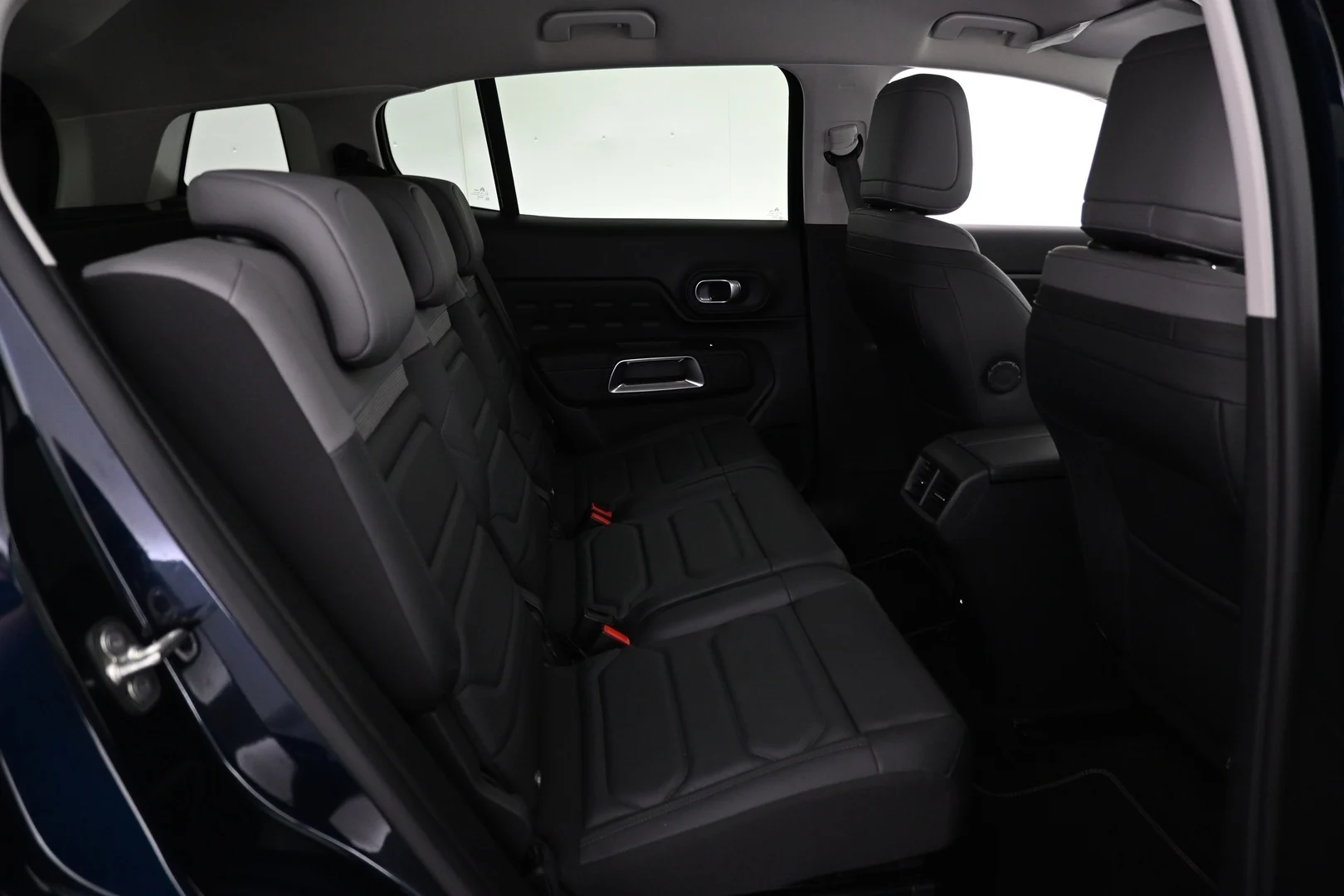 Car Image - 60DMMFqkjCxT53i5zFODy9