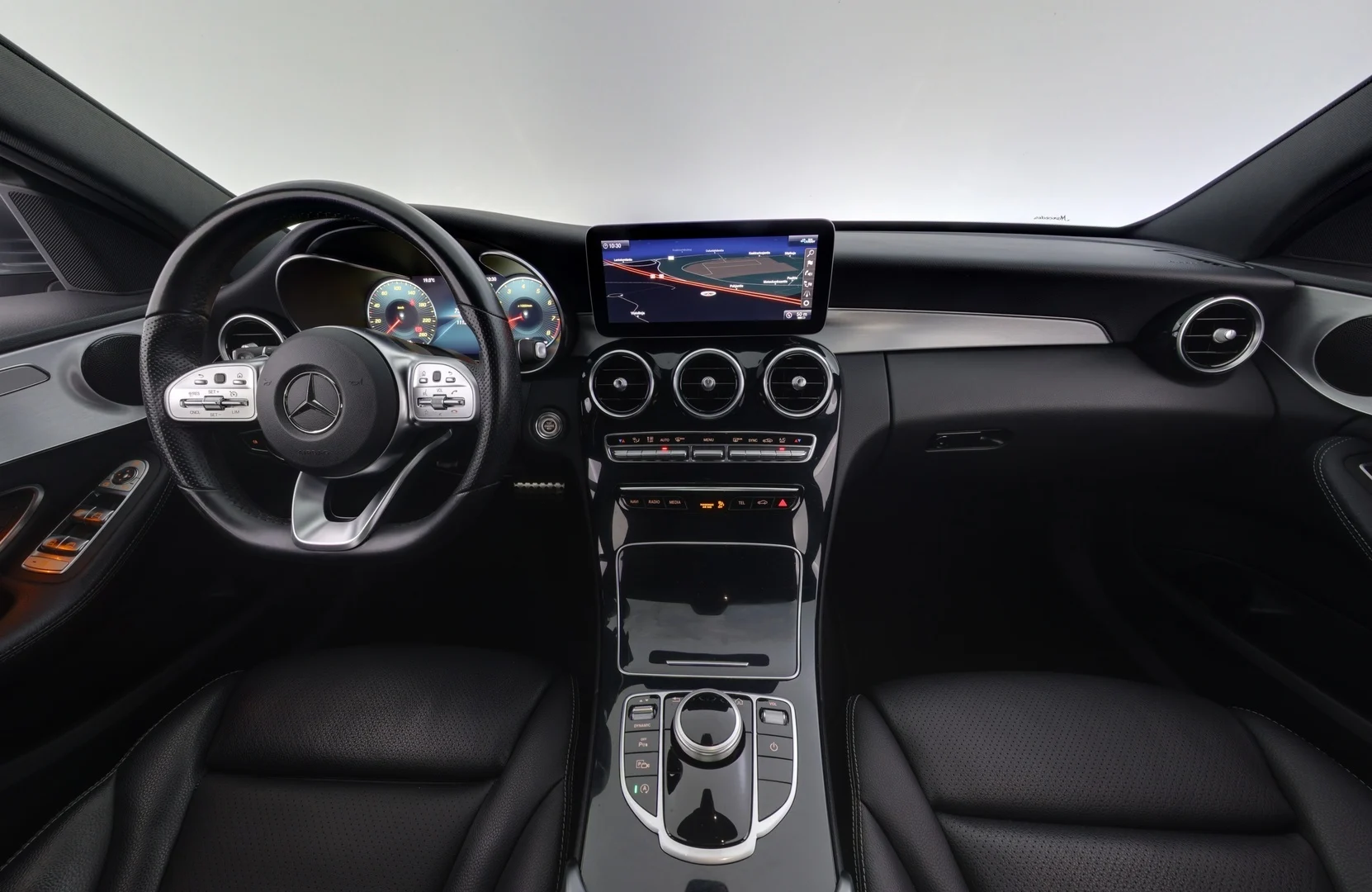 Car Image - Bq1fXrroIwiYVLooQUcrj