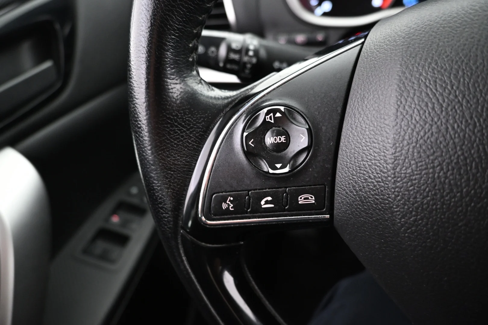 Car Image - 1lb63mQQJ1PE7aNSRajxcO