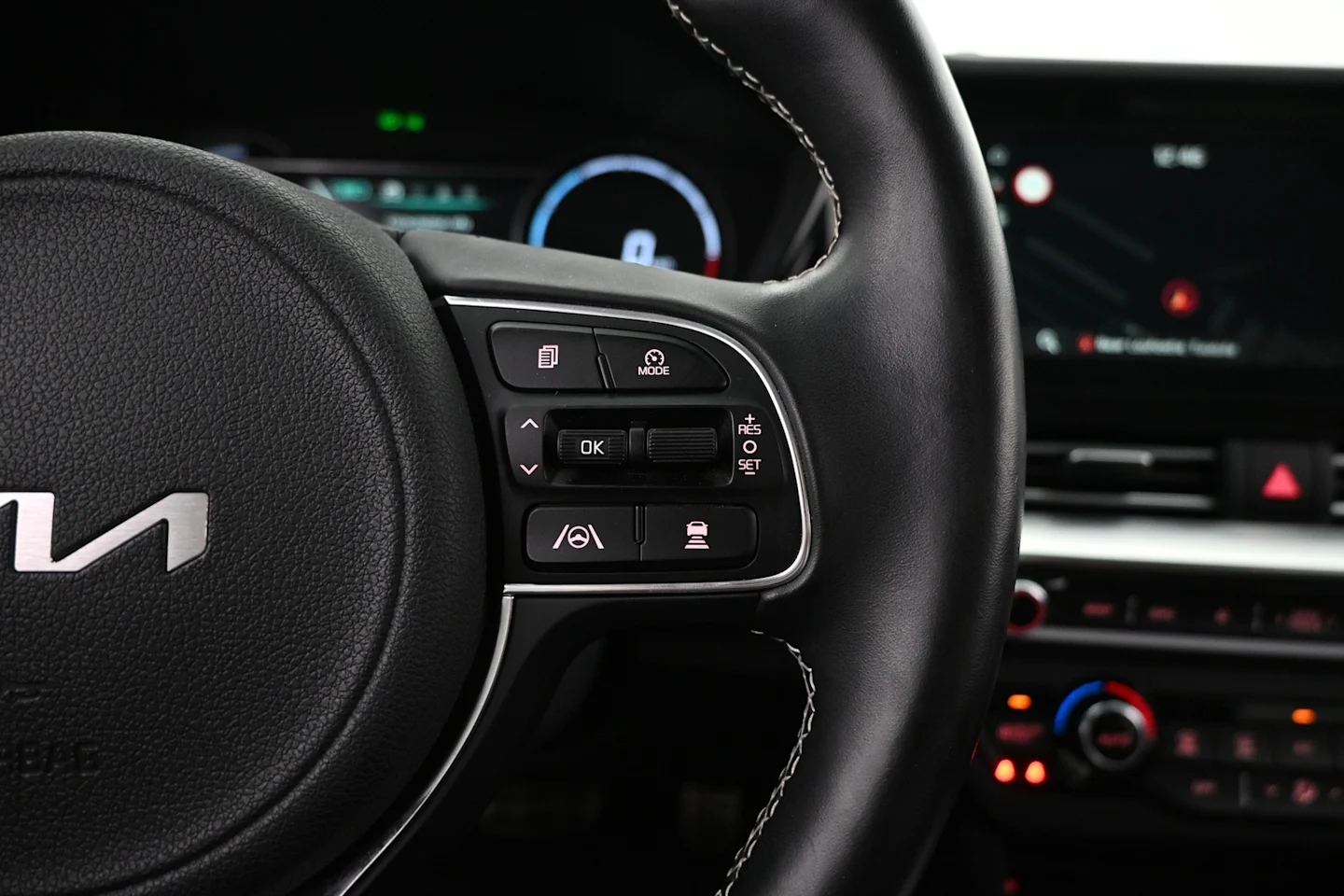 Car Image - 7DX74ZSvRXIo8tsaxgwY3p