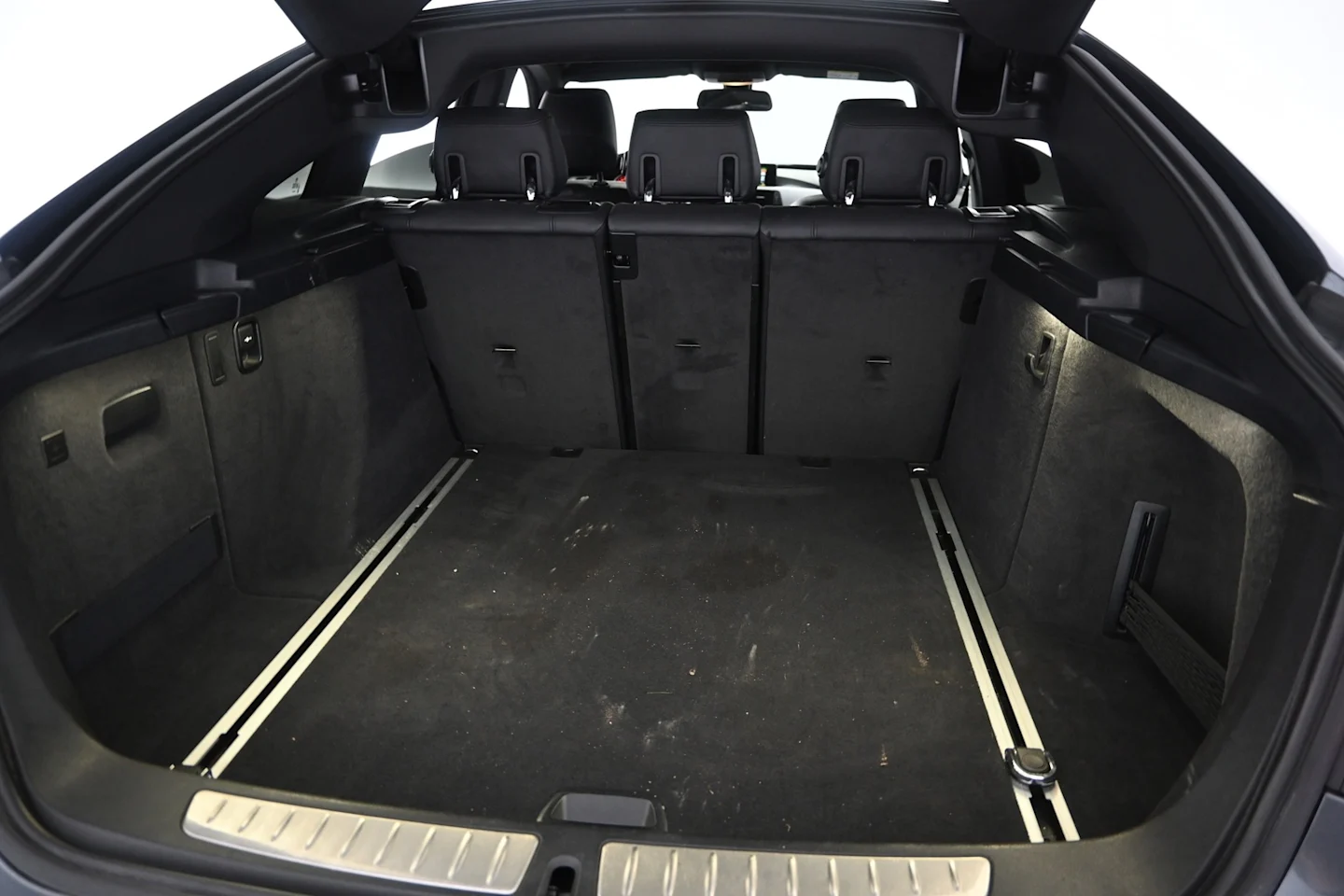Car Image - 130SVDRuOiRnUEcmXFAJJG