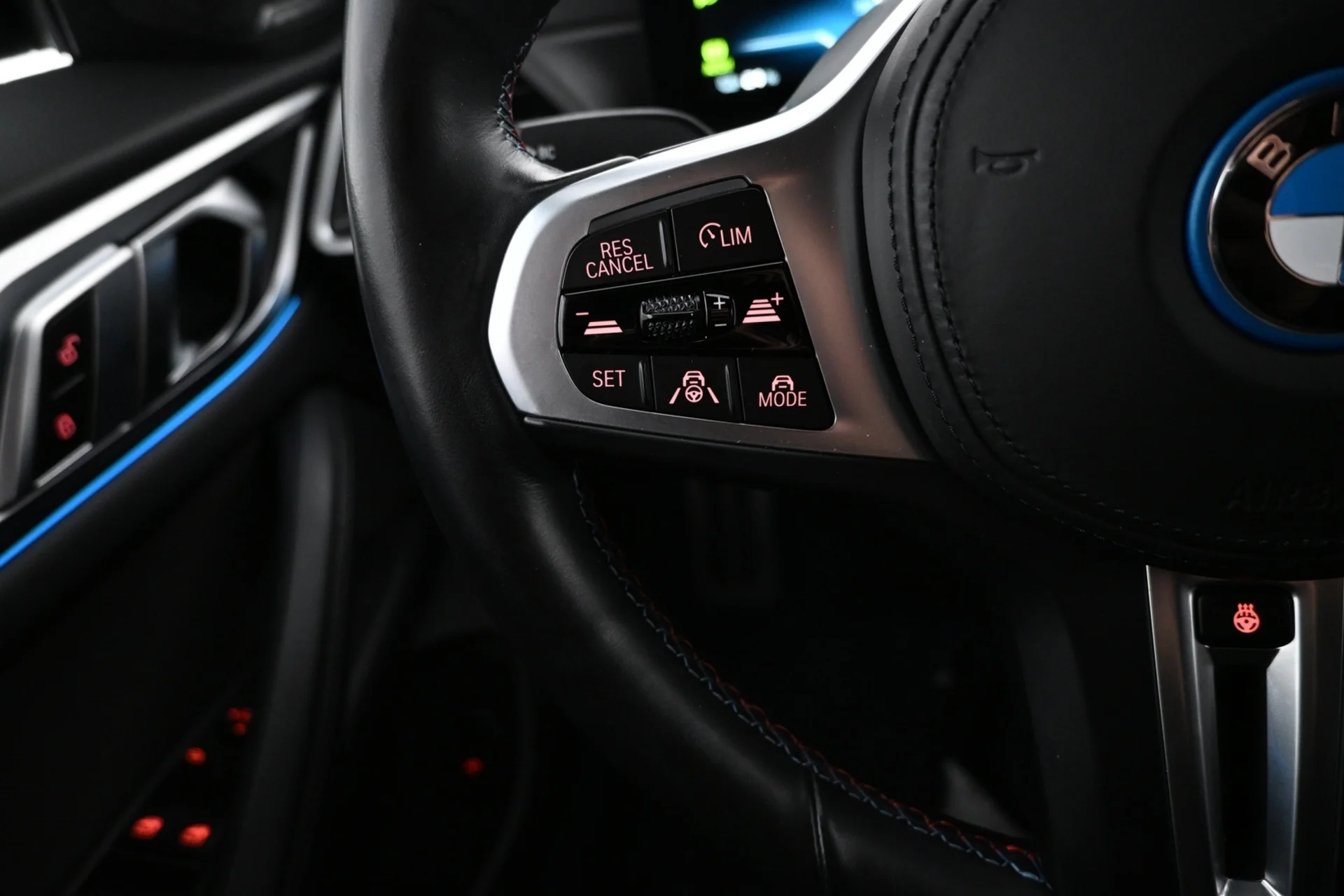 Car Image - 3ZIZhBnvFbyZVKgwyTiIYo