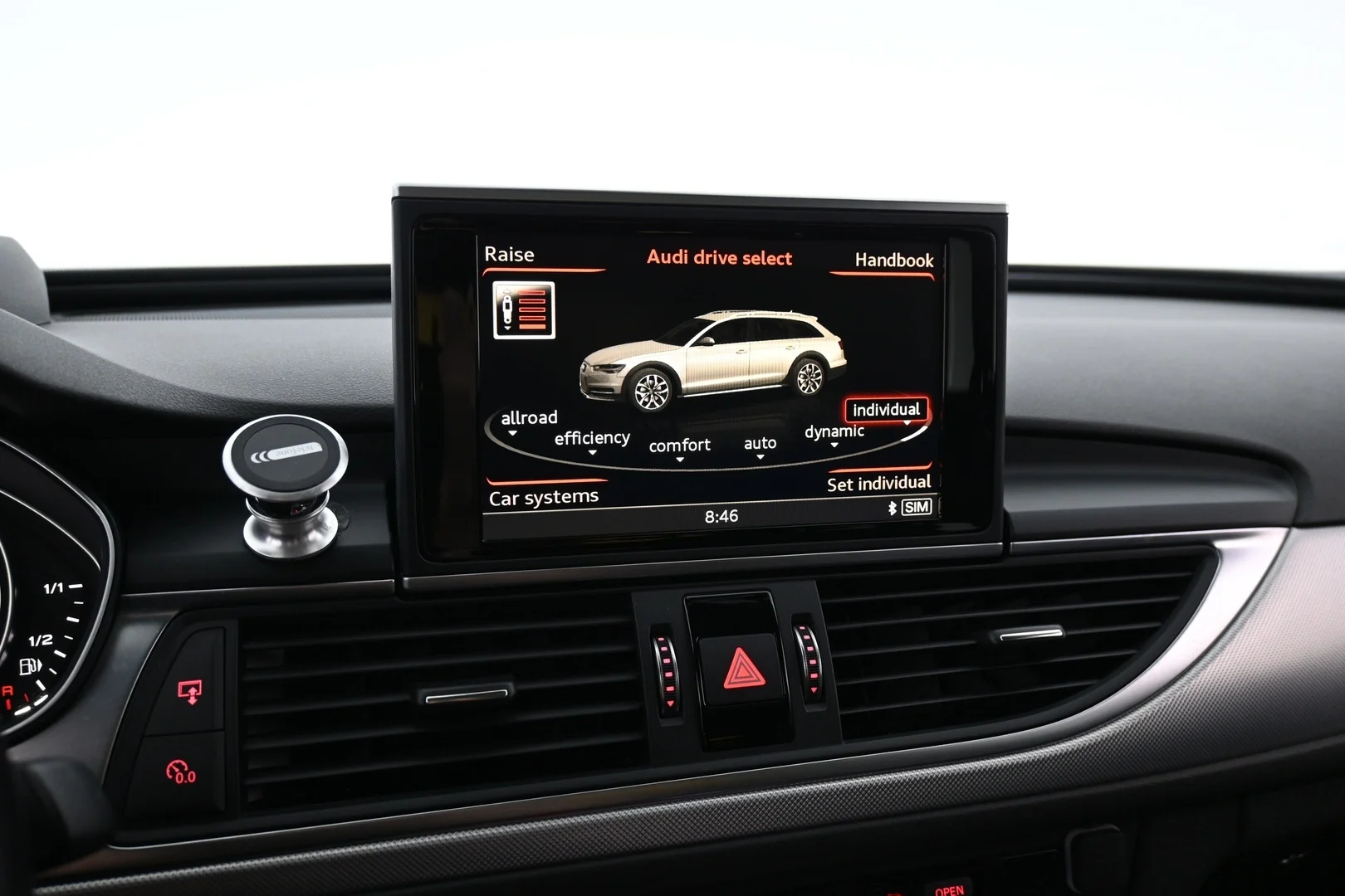 Car Image - 4MRR1QX5nBYBmeeujK2YLG