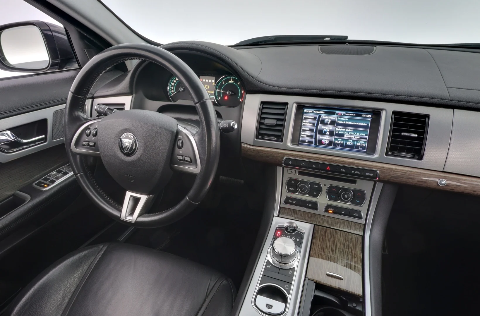 Car Image - 7Dk48RxmwIEdWy1HxKU4jZ