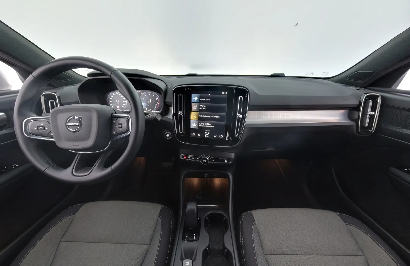 Car Image - KH1re8yu03QPWkfLW8P14