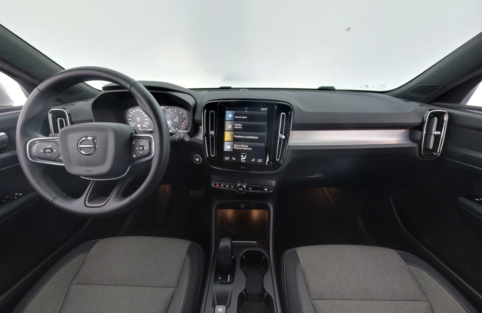 Car Image - KH1re8yu03QPWkfLW8P14