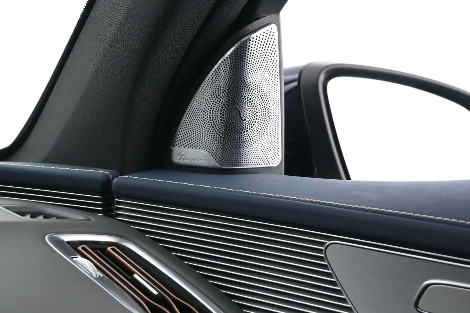 Car Image - KO0JW8P1RBLg3dCJ2Crce