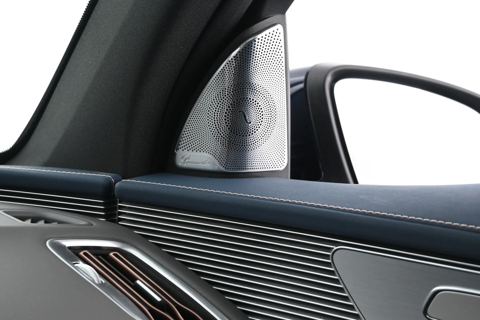 Car Image - KO0JW8P1RBLg3dCJ2Crce