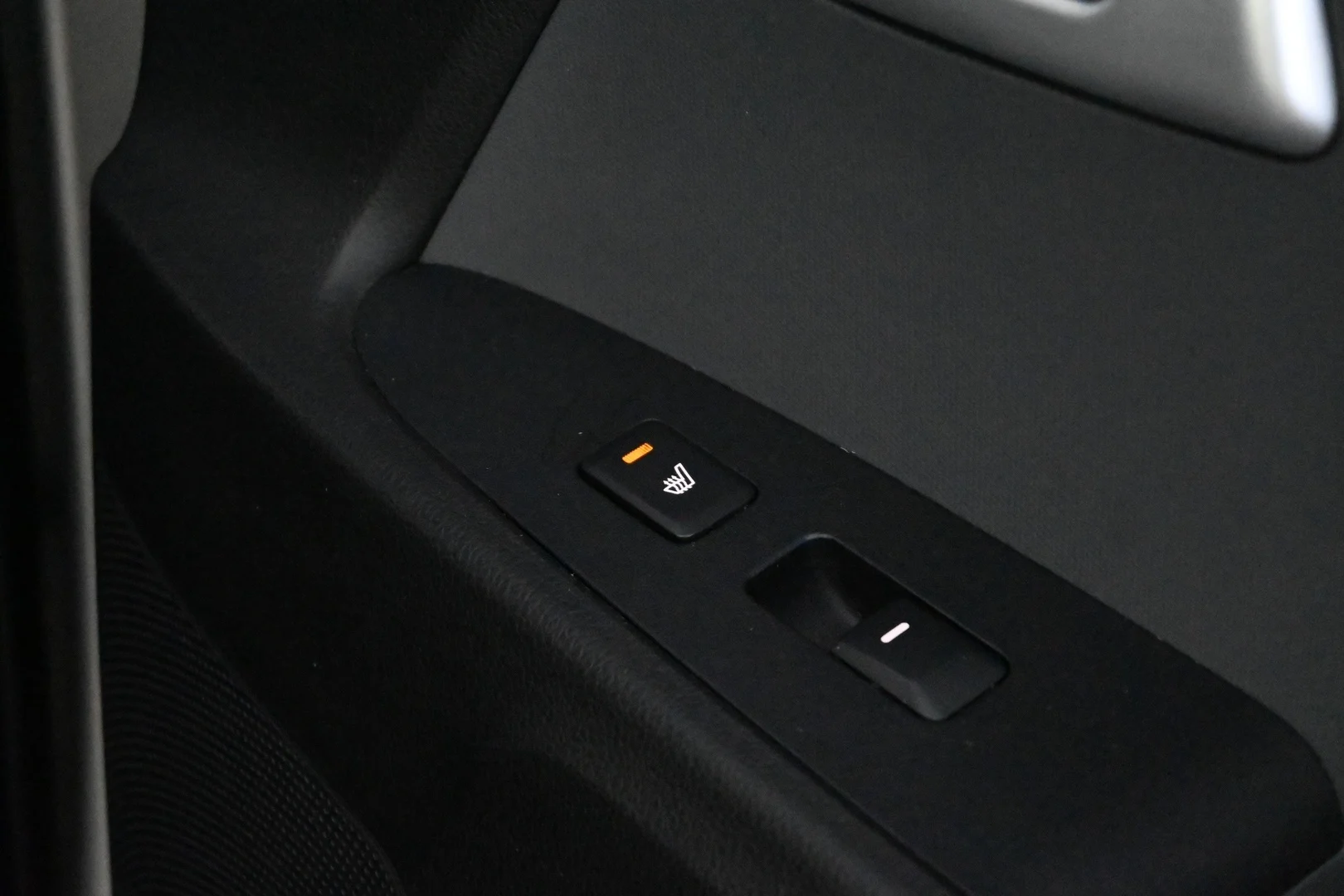 Car Image - 2jwKutIC8B6OLxrLoG0APF