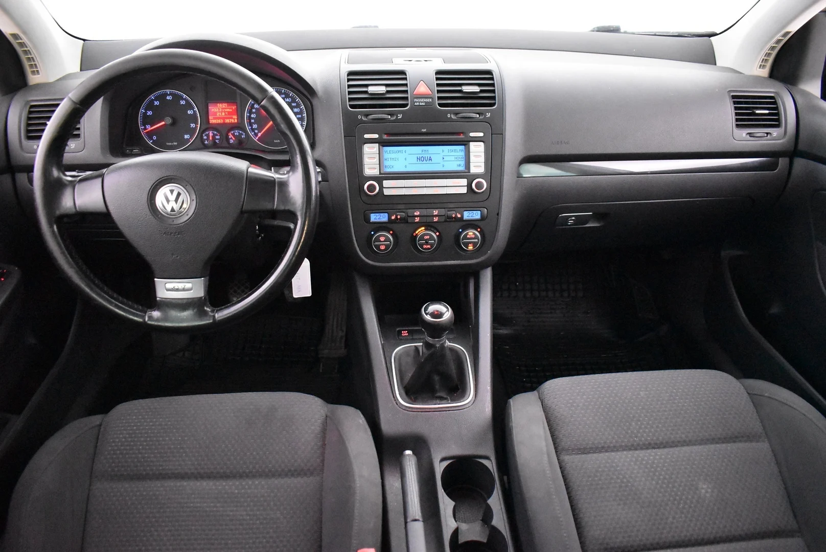 Car Image - 4C7JDQ13hmeaRHngPNezz4