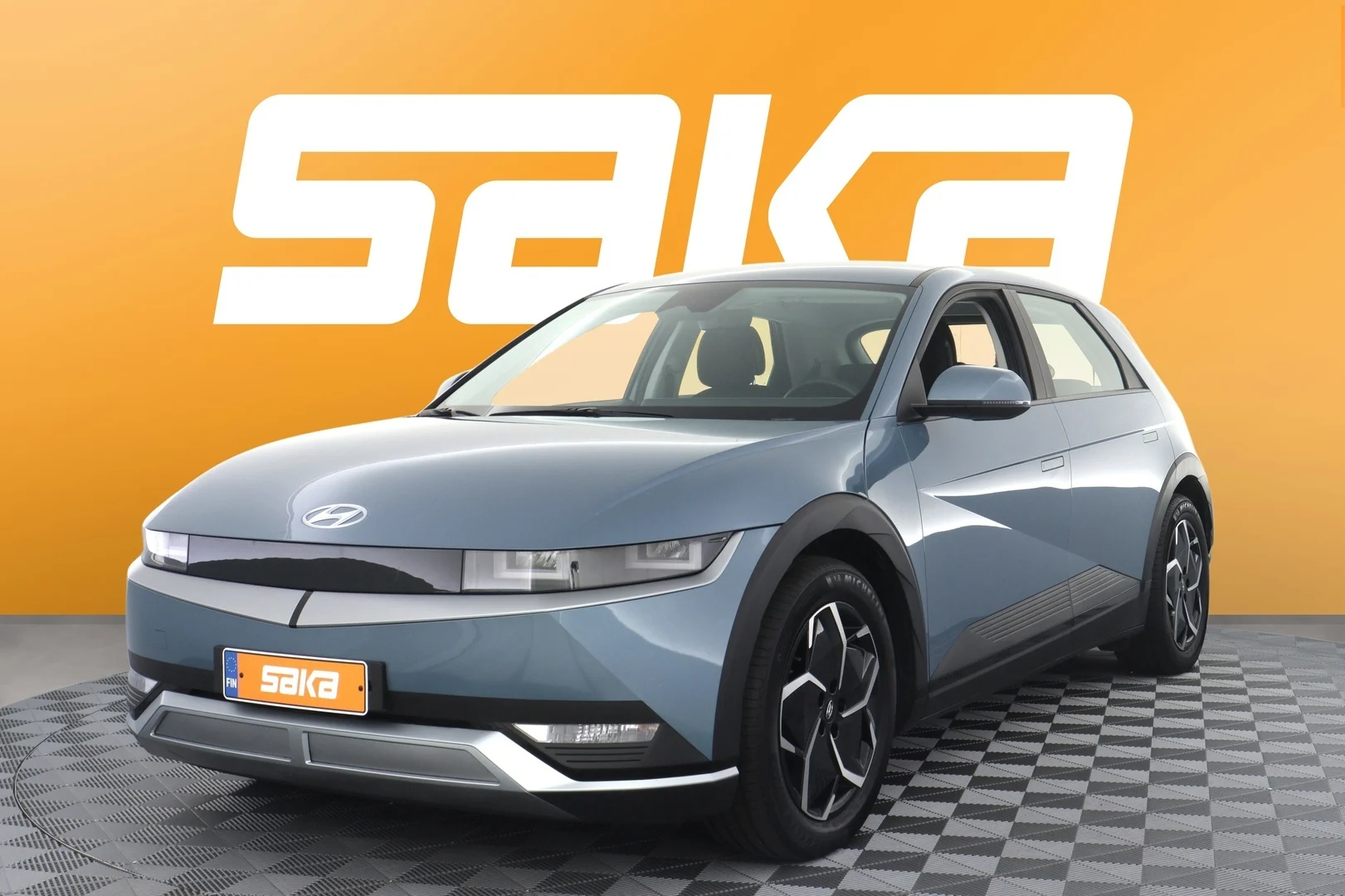 Car Image - 5s1vjrY1VX1Qn0njcSICu9
