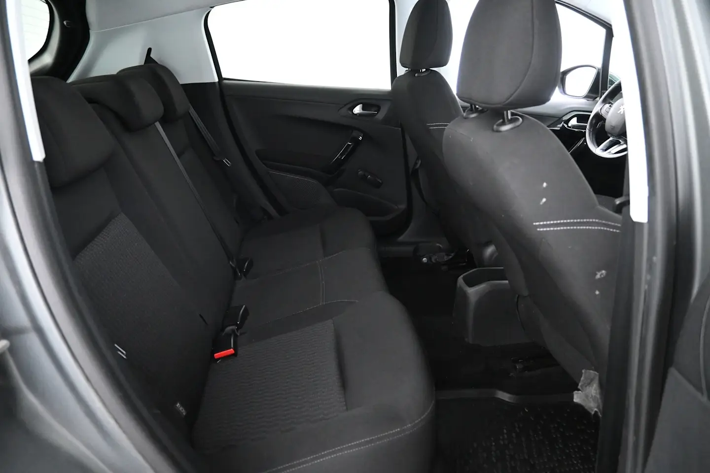 Car Image - 17a8QTGEnIUkFN3OHgB3Xd