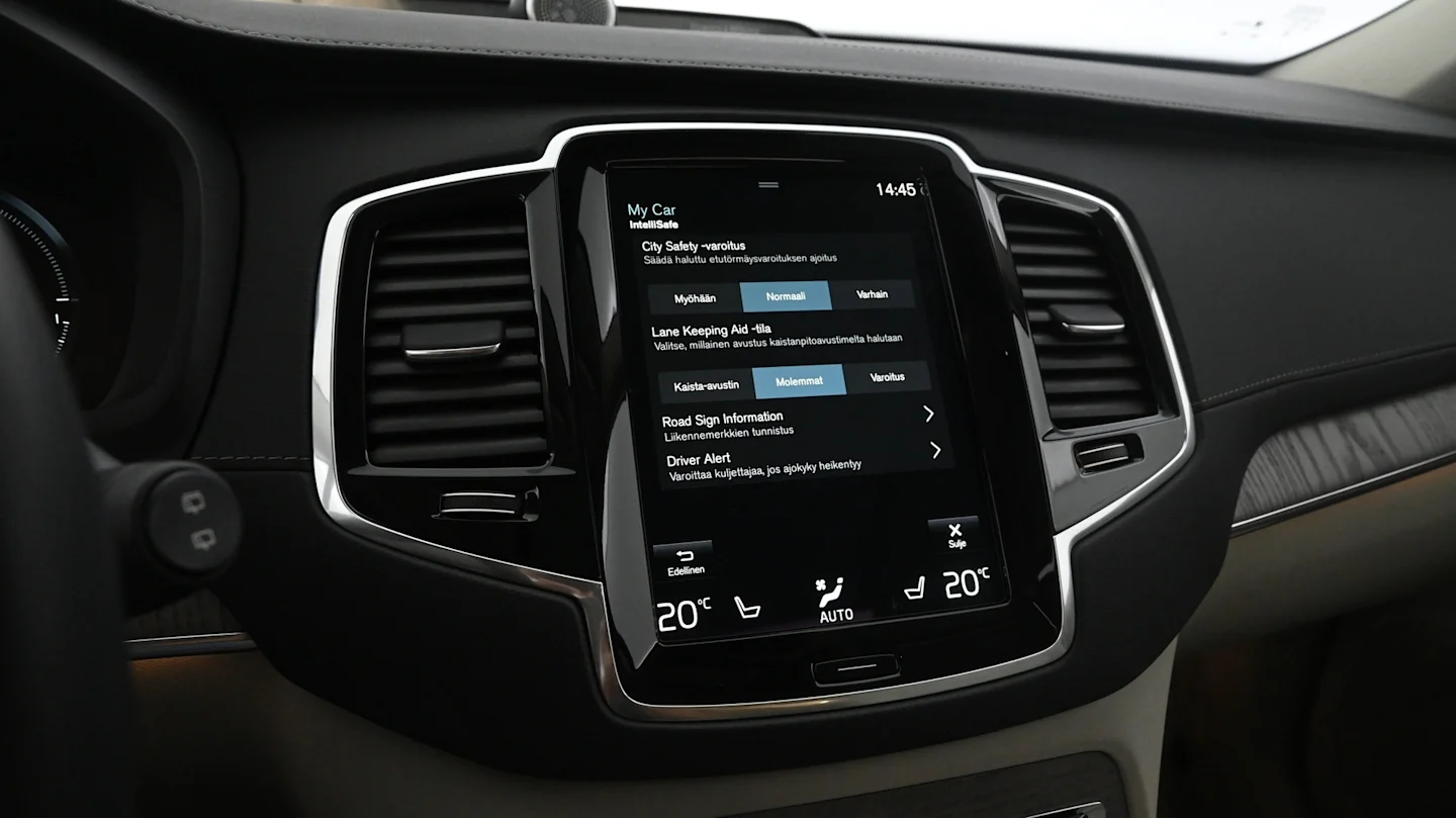 Car Image - 1uO82LuV8WuD8TvxIQ2VjJ