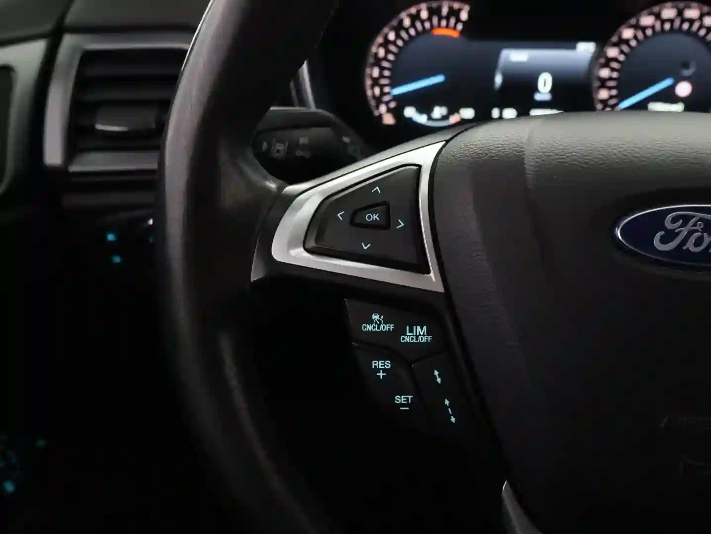 Car Image - 3v67daoaEbAz8VbwnudmME