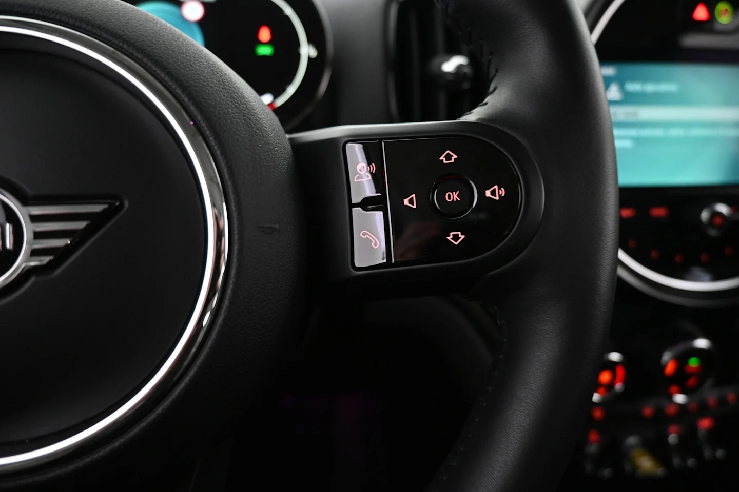 Car Image - 7gTL16I8o34qg82A2FRrtS