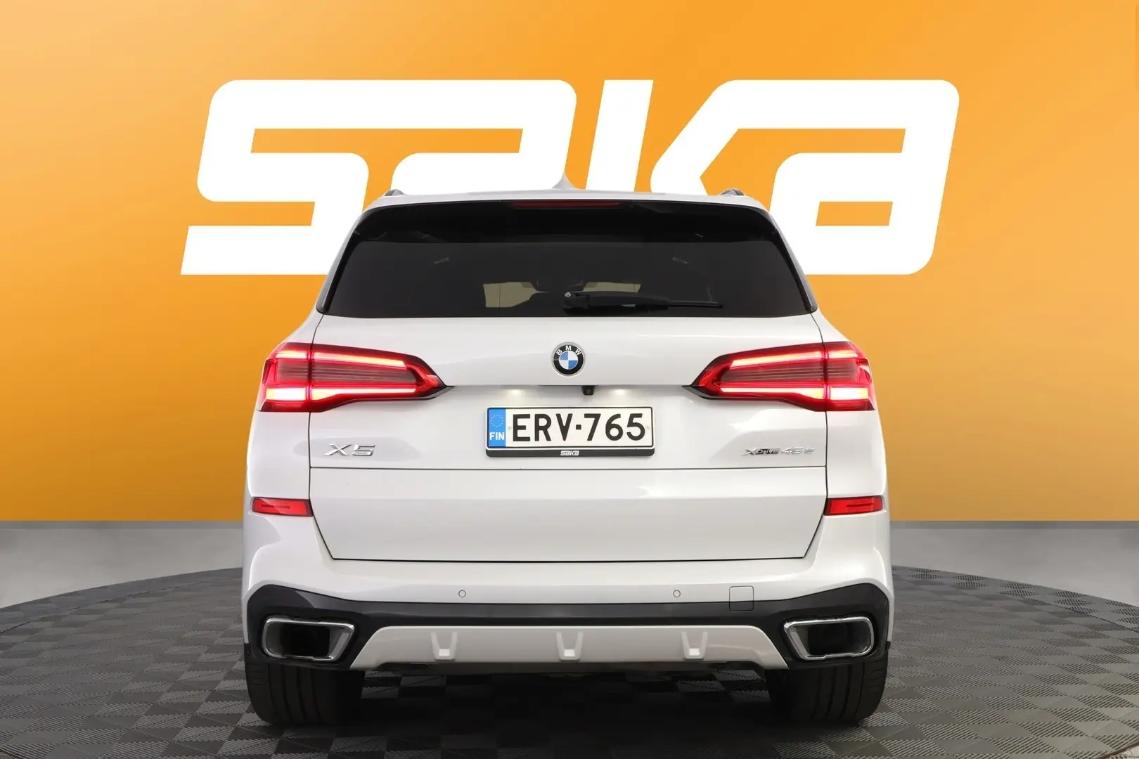 Car Image - Sv62XHijIJm7wCdT6iU6F