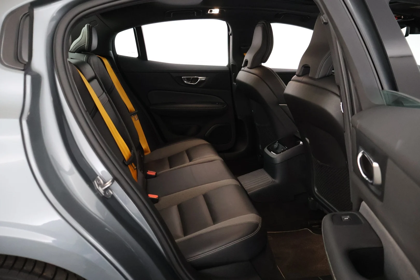 Car Image - 2prX7jNh3iLd0vtIZ502ml
