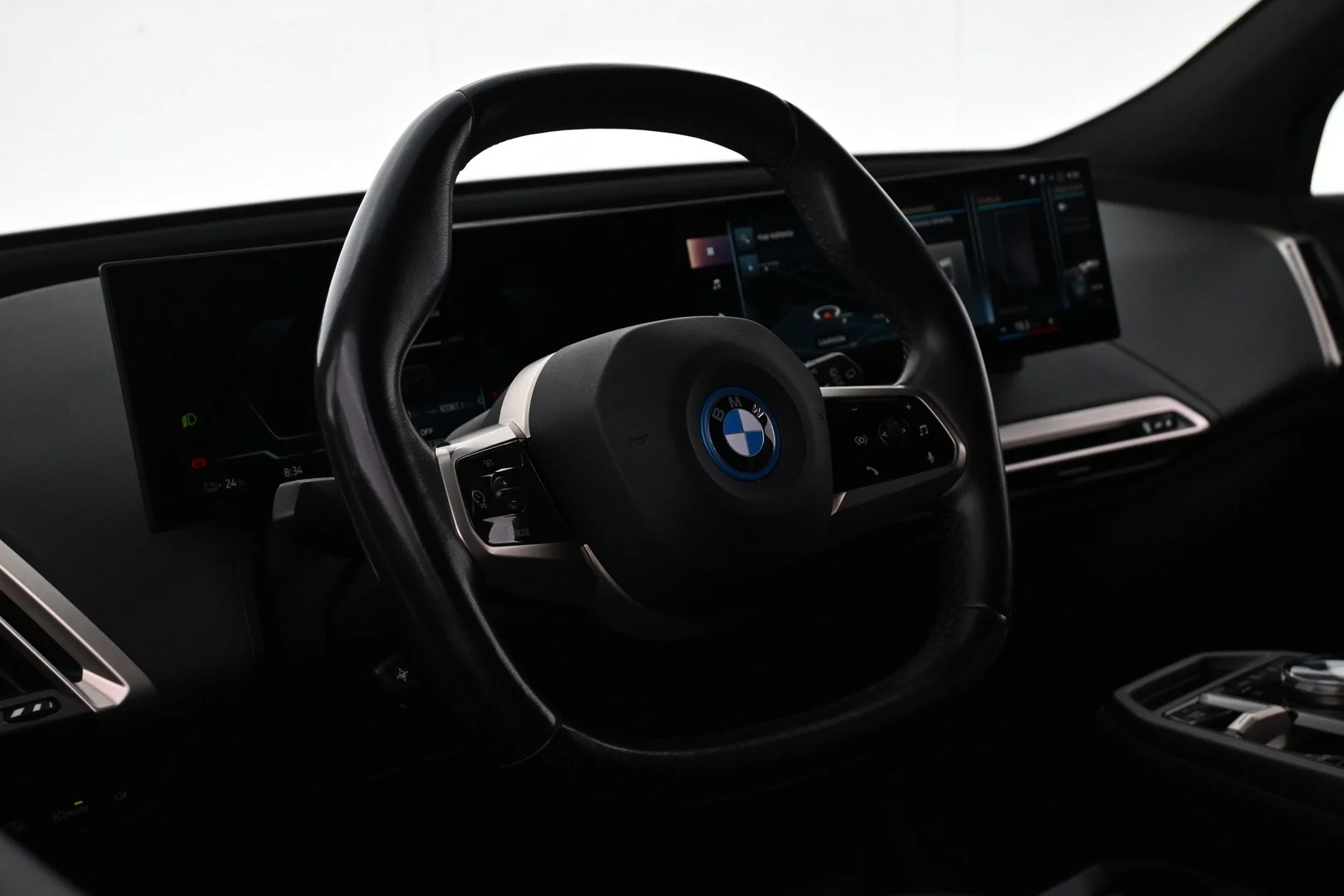 Car Image - 4OgSVNGUK6570mB9iSJx8p