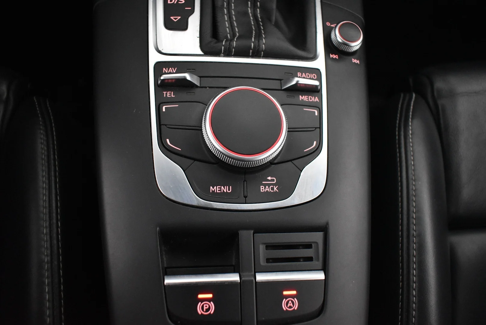 Car Image - 7t3SdVASkeKxrgqzf6TQVy