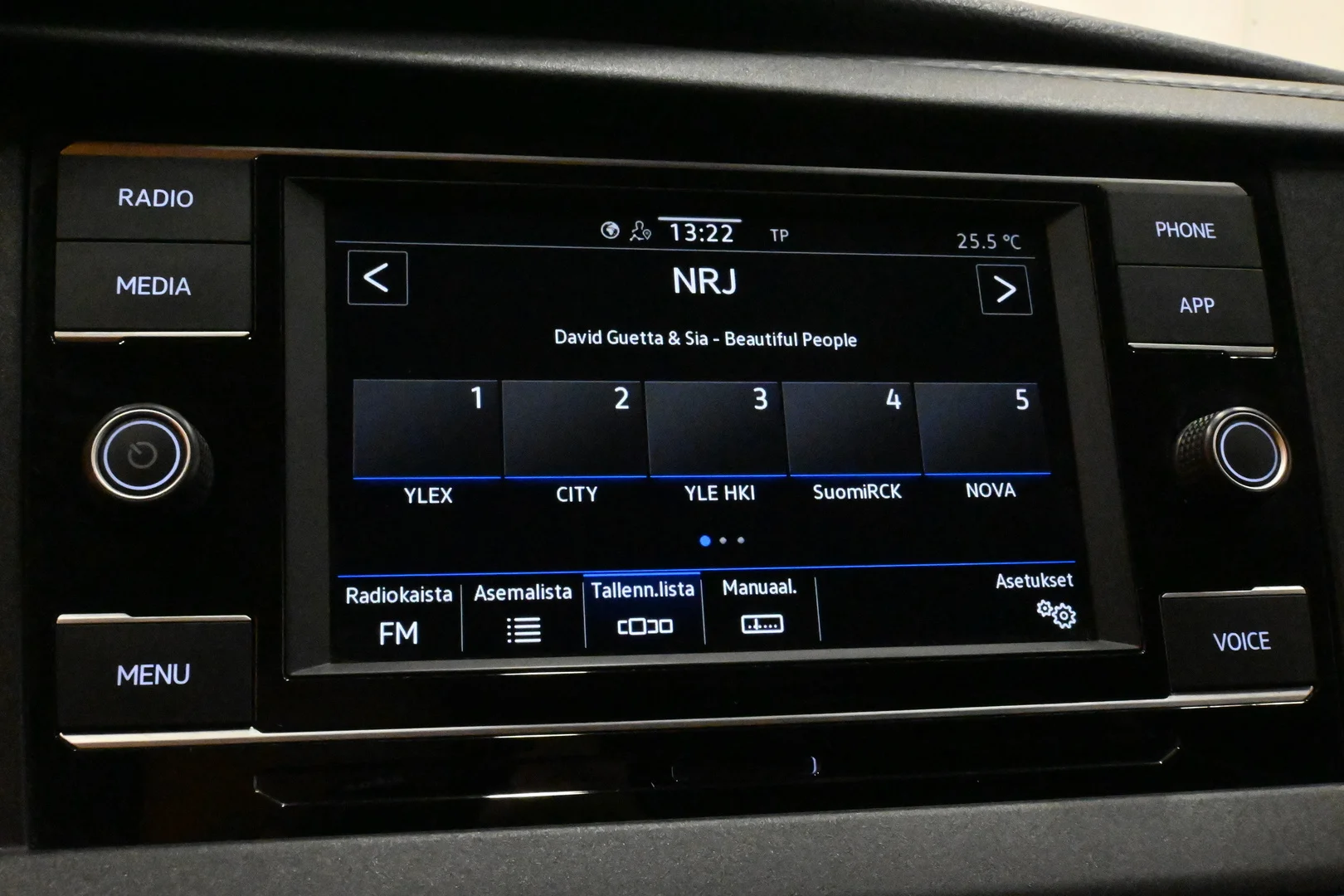 Car Image - 6S0UkQ3qijx9oEg3rE0tn4