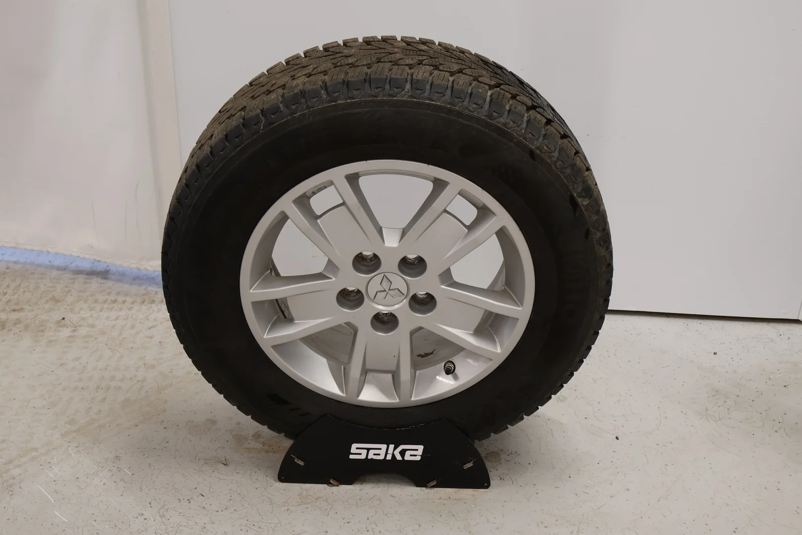 Car Image - 6IneTSD9YvD5Xv2S57RMSB