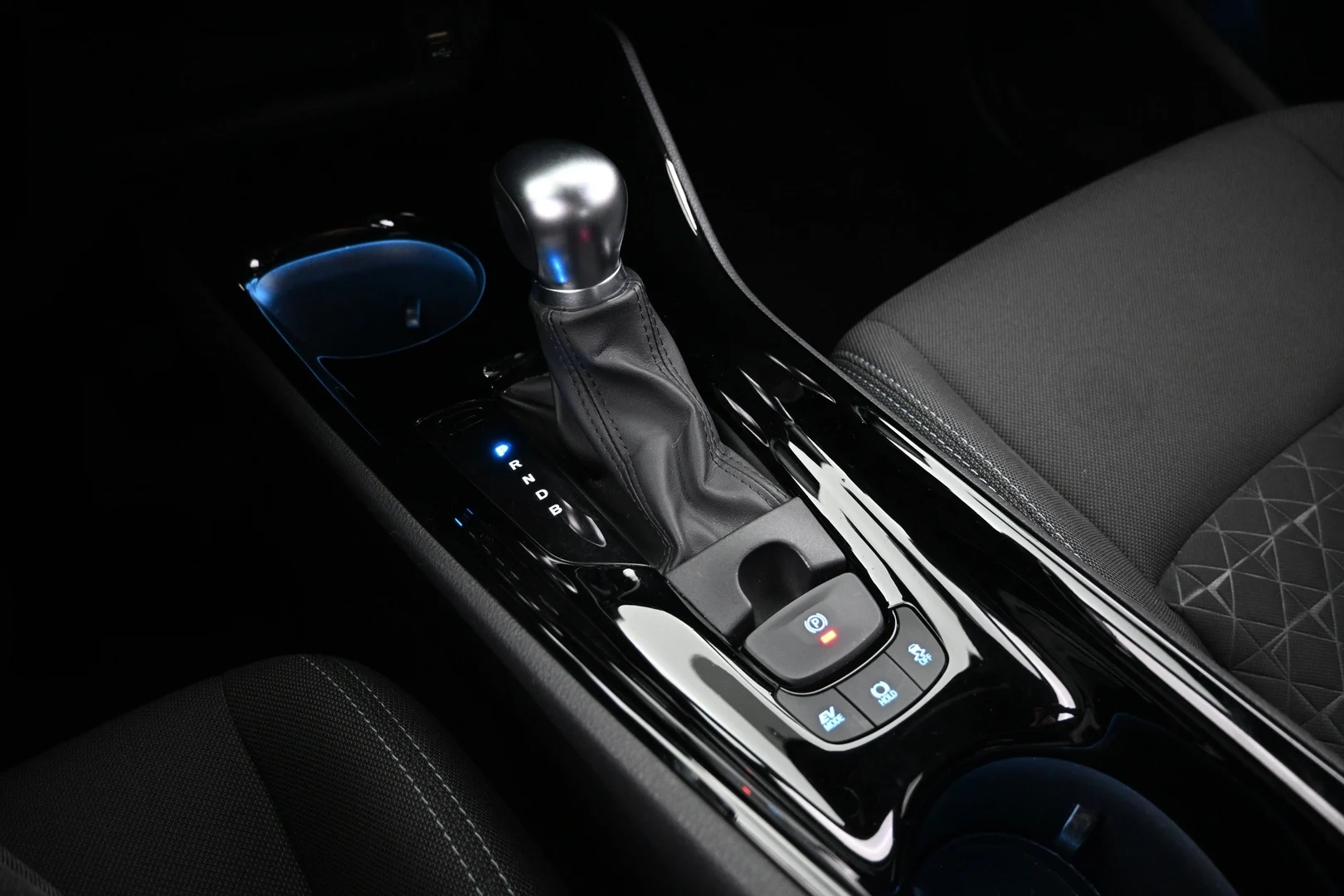 Car Image - 5mi2SYrt1E8dxJXNhV0iLN