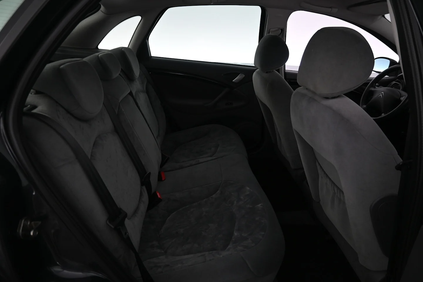 Car Image - 12wLzwrpIMBk01tNClNjub