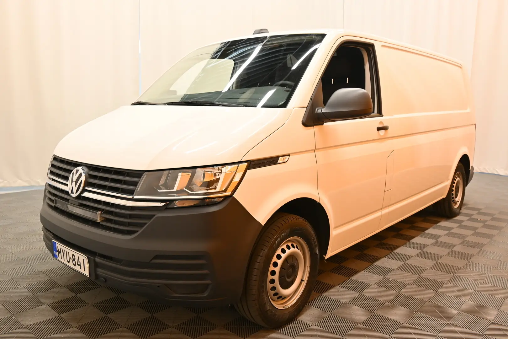 Car Image - 7dnpZ8DwzK8k4fdQISq59Z