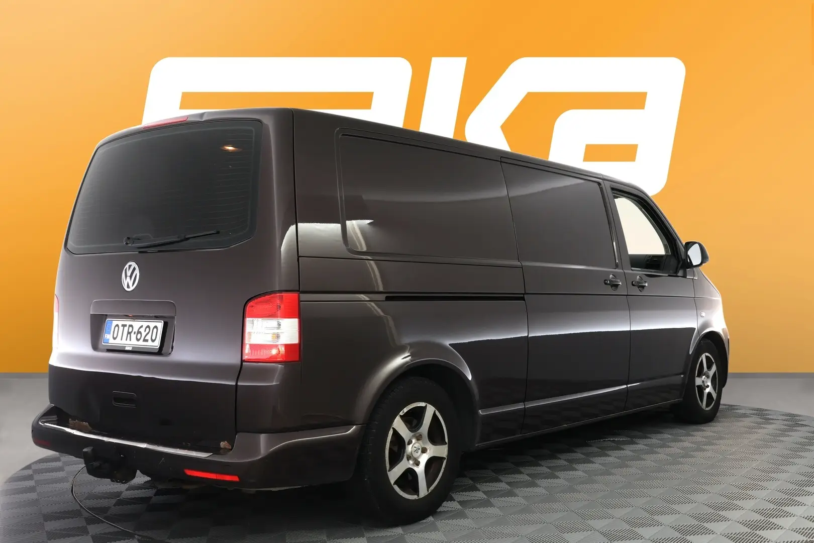 Car Image - 2xtvRw9IgmpbBlDGveDVxz