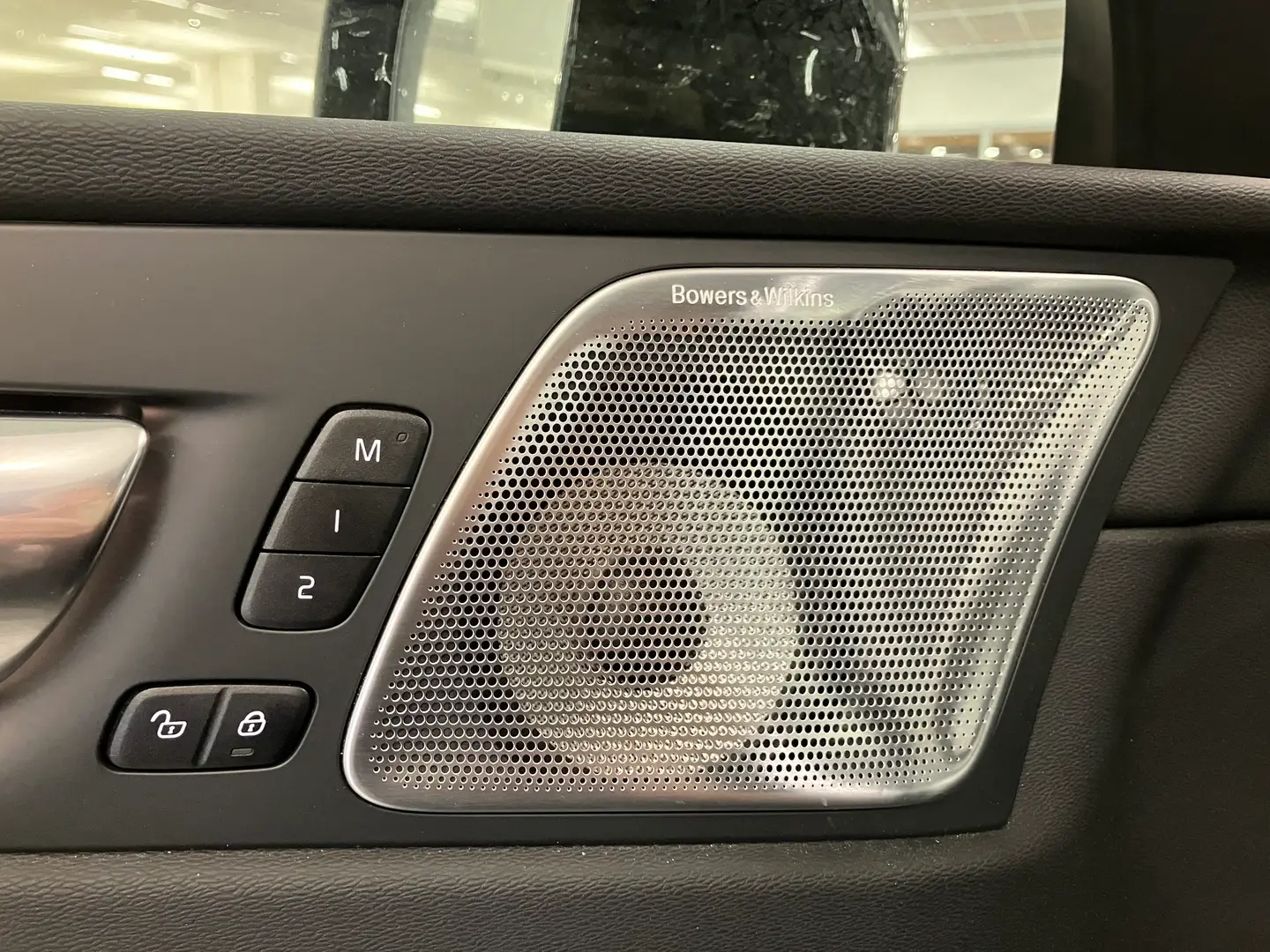 Car Image - 5BK2n8XCIVNUuKxmGm0IKX