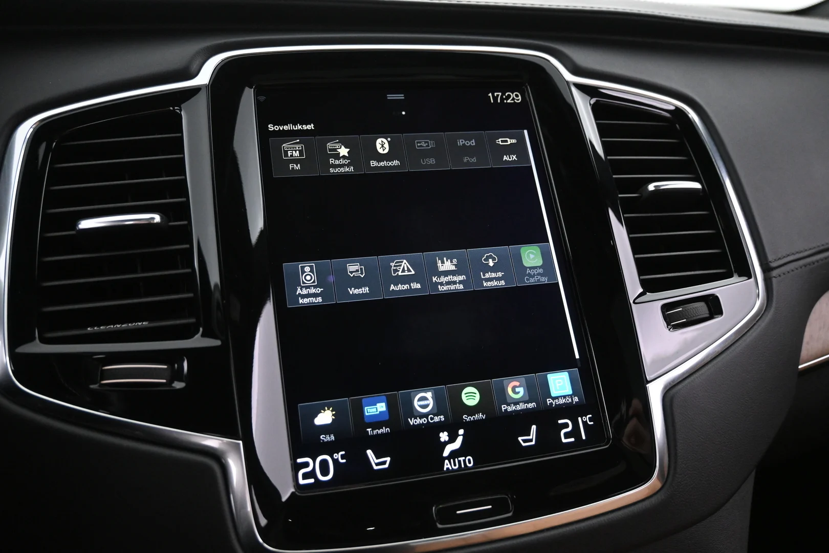 Car Image - 7iZ8vvXkAeZa6lKVkrMEUm