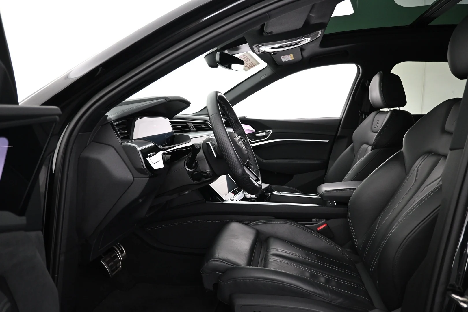 Car Image - 2I9gQ3pdPZzb4retchu5Ah