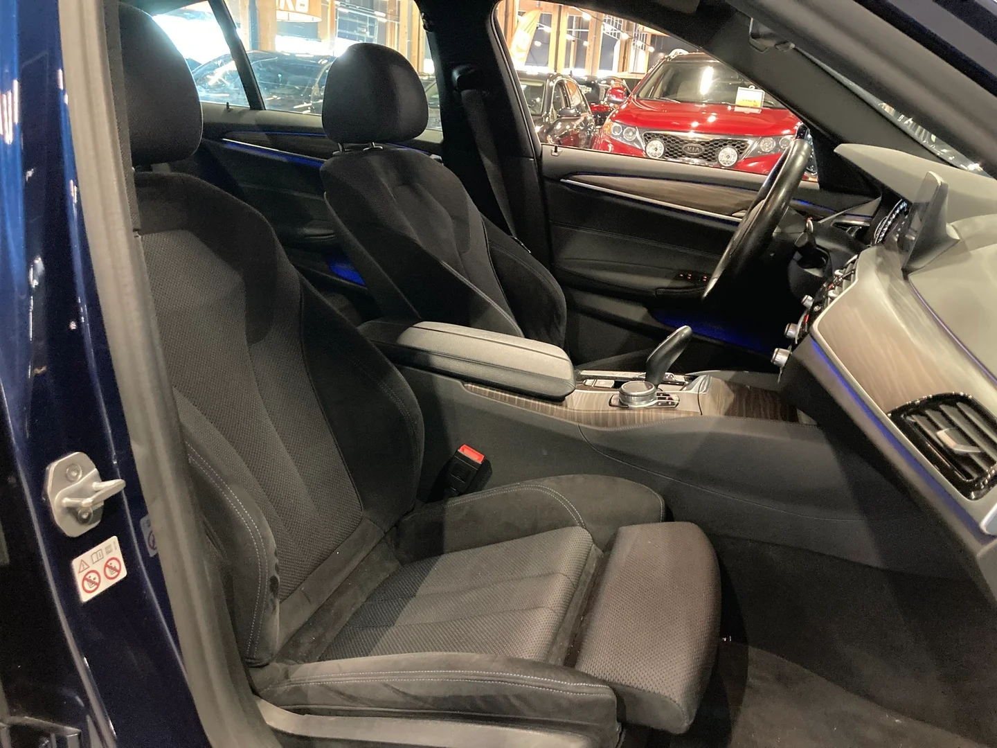 Car Image - 5SN8z5zLXyP93nxscALjHg