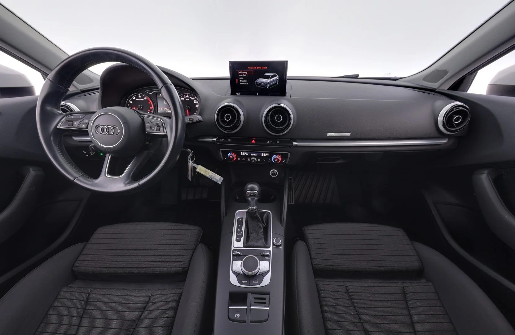 Car Image - 78IIM82vVBgsLxLSCsTKOQ