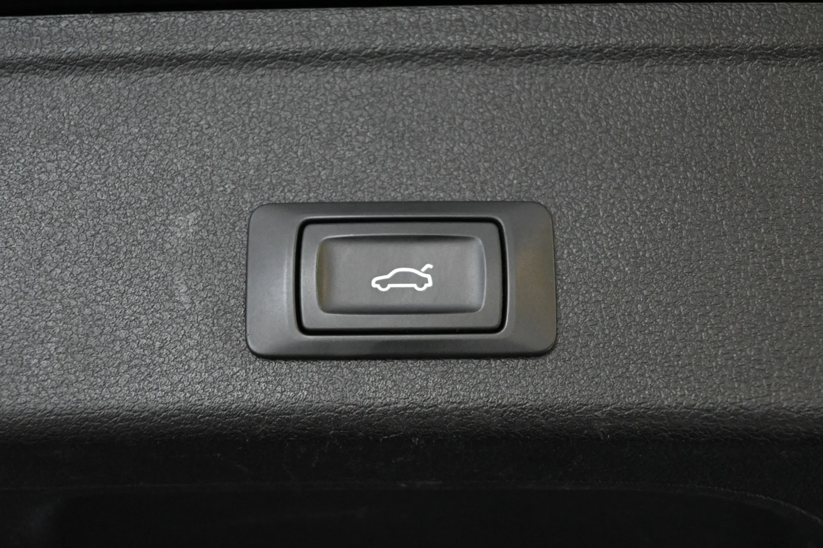 Car Image - 1roW7FPkGIyhWG6FoIYCLy
