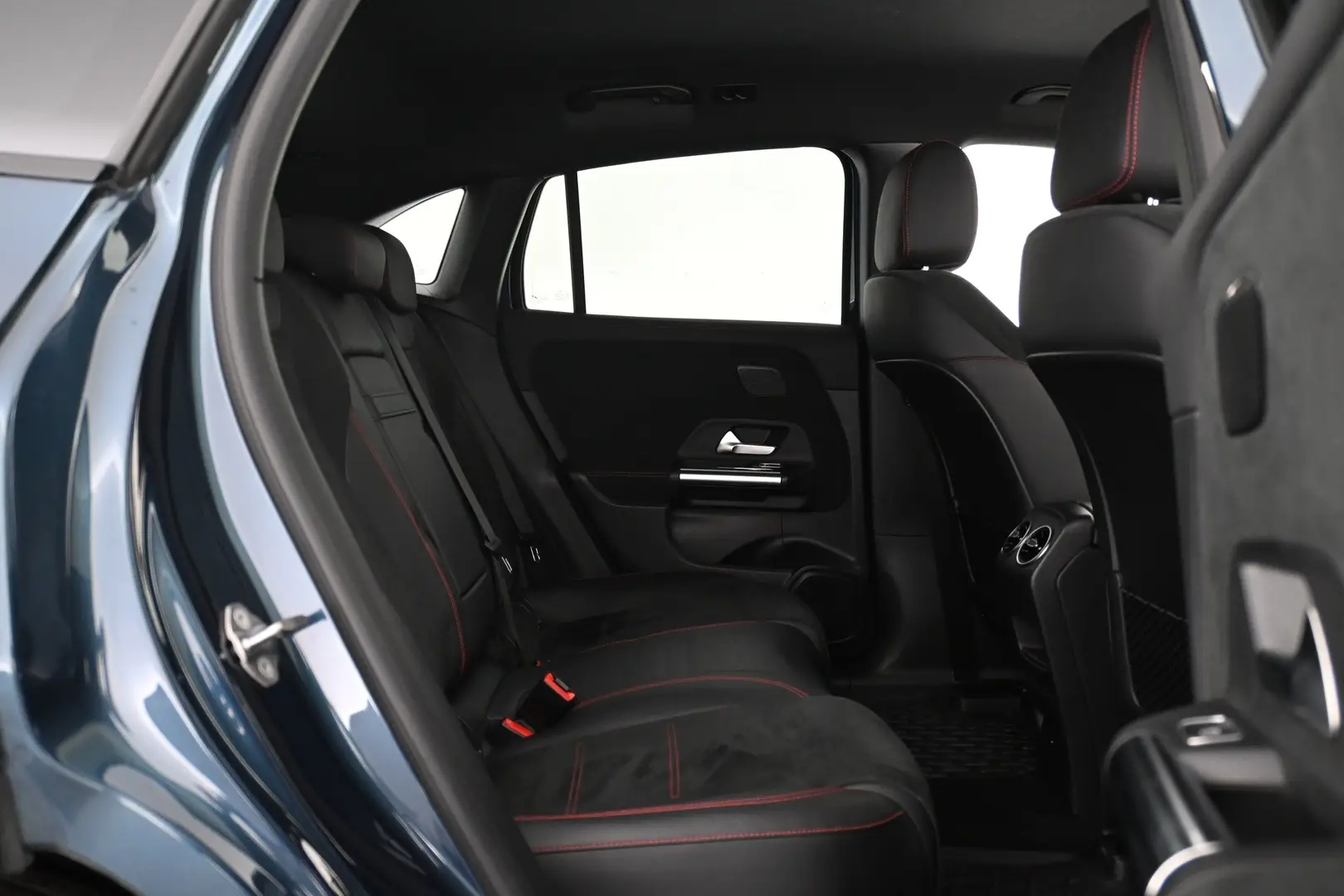 Car Image - 2KQDWapc6GLCJNZnHyX6l3