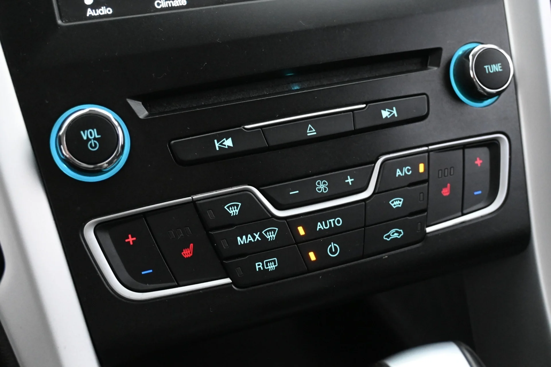 Car Image - 1UIfba0F5SSLWDZX7KscYB