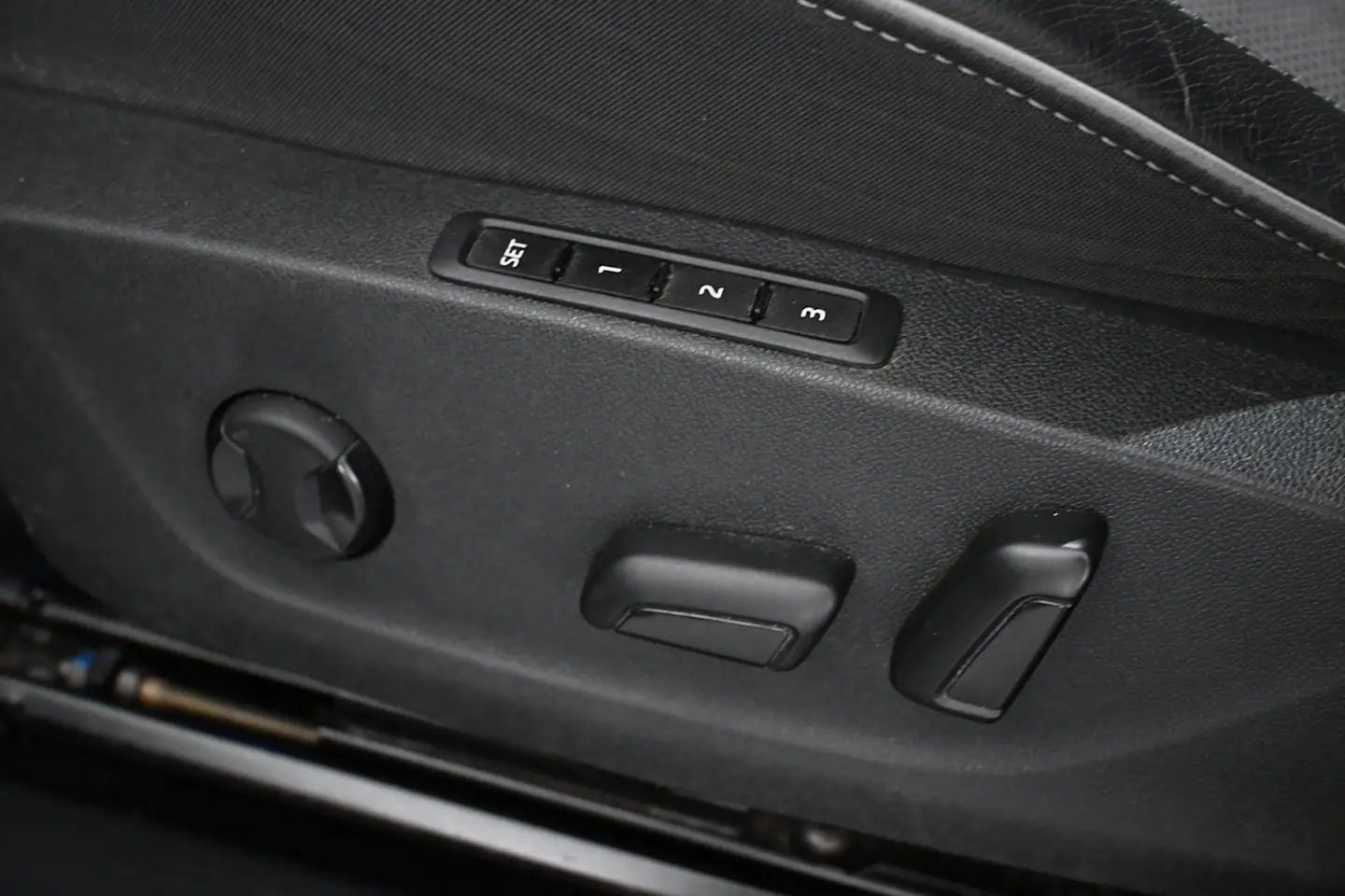 Car Image - 5MFQQlVuCvIGzN1RT7m8t9