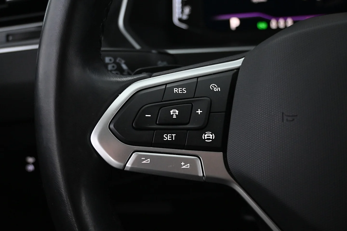 Car Image - 3nddOyL1a9AYKyo36epy8R