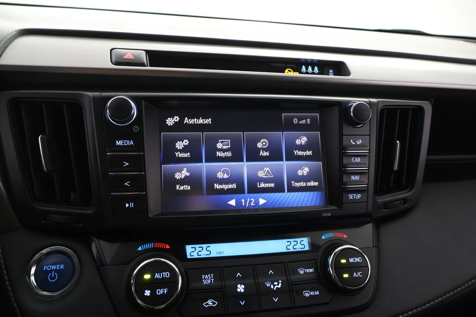 Car Image - 2nFq0foSkaT84XSENperO8