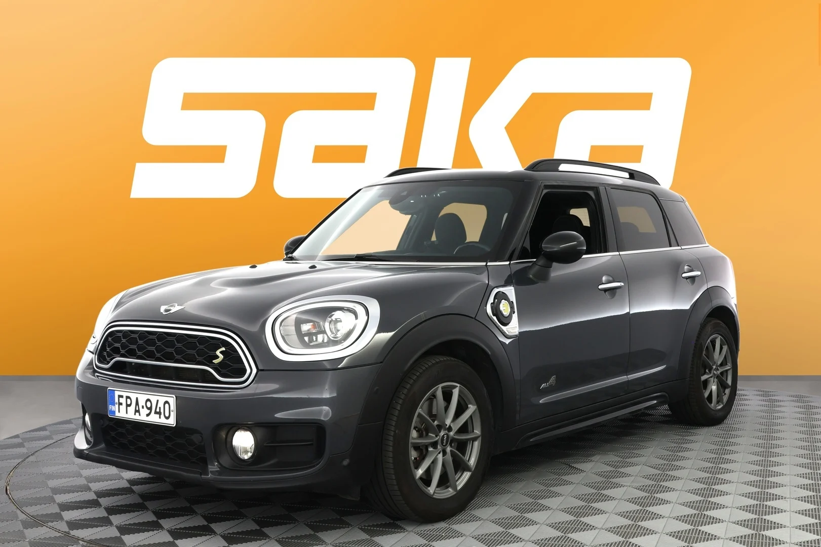 Car Image - 4HUTz1H6Clo1RrxEE4EAVk